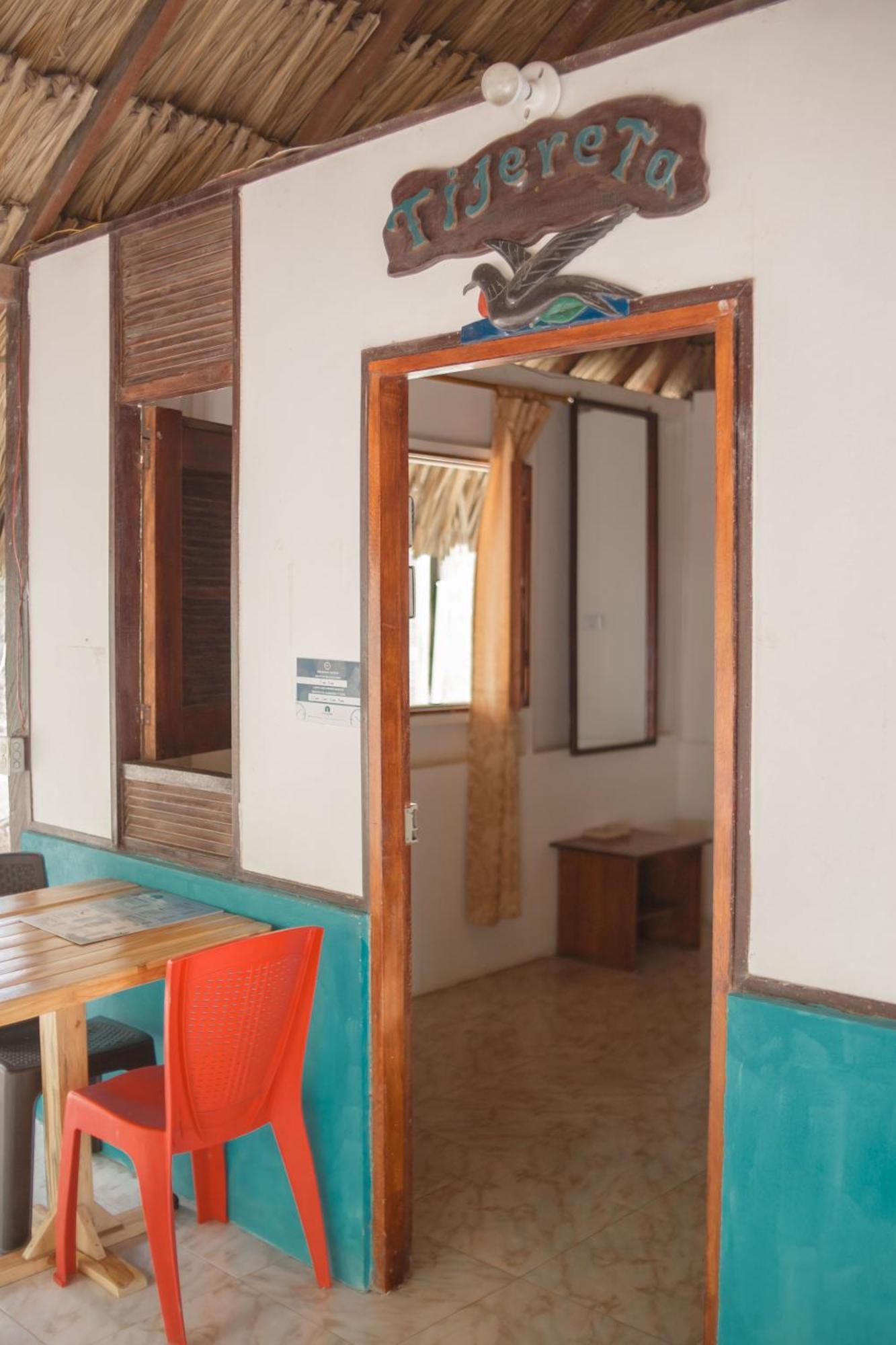 Вилла Isla Grande Eco-Hostal Экстерьер фото