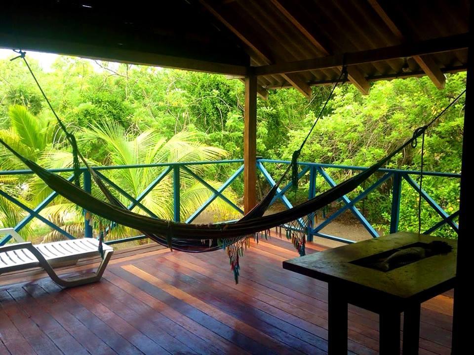 Вилла Isla Grande Eco-Hostal Экстерьер фото