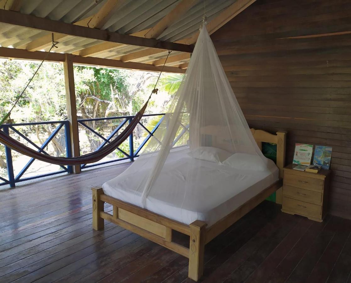 Вилла Isla Grande Eco-Hostal Экстерьер фото